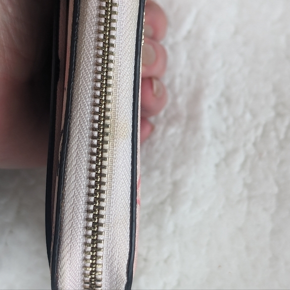 Kate Spade Champagne Toss Pink Continental Zip Wallet - Picture 3 of 7